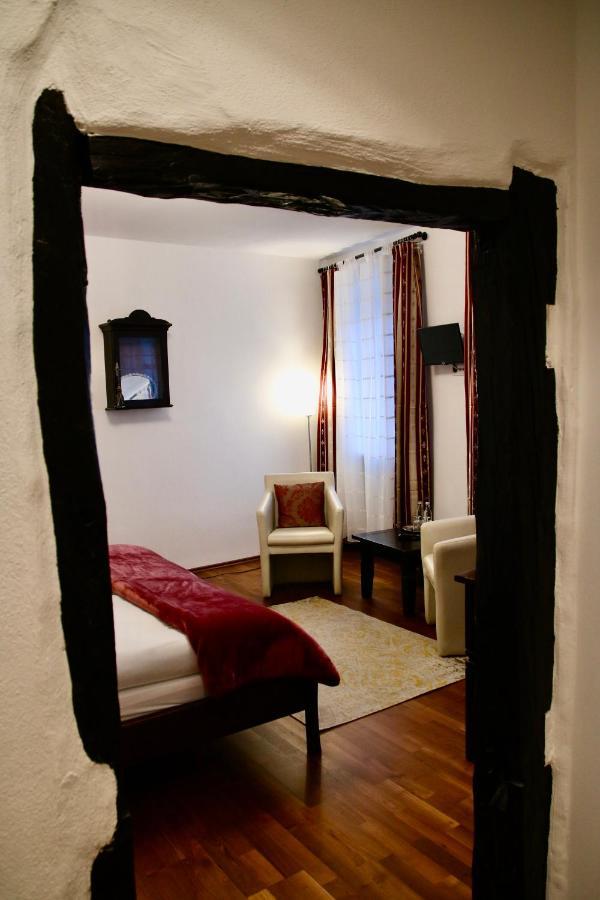 L'Ostello Altstadthotel Ratisbona Exterior foto